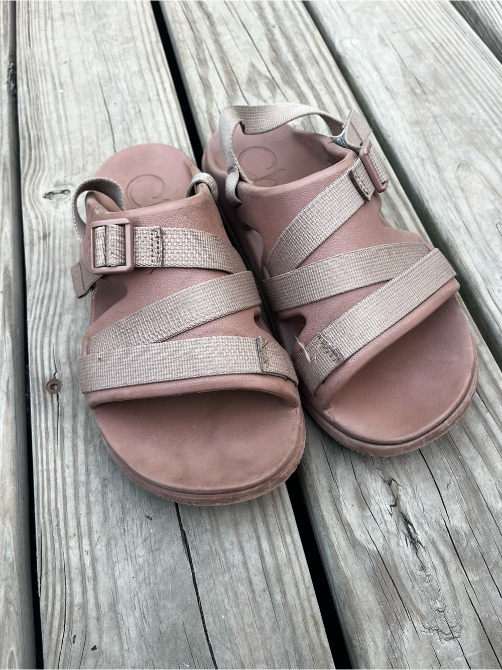 Chaco Women's Adjustable Strappy Sandals in Blush